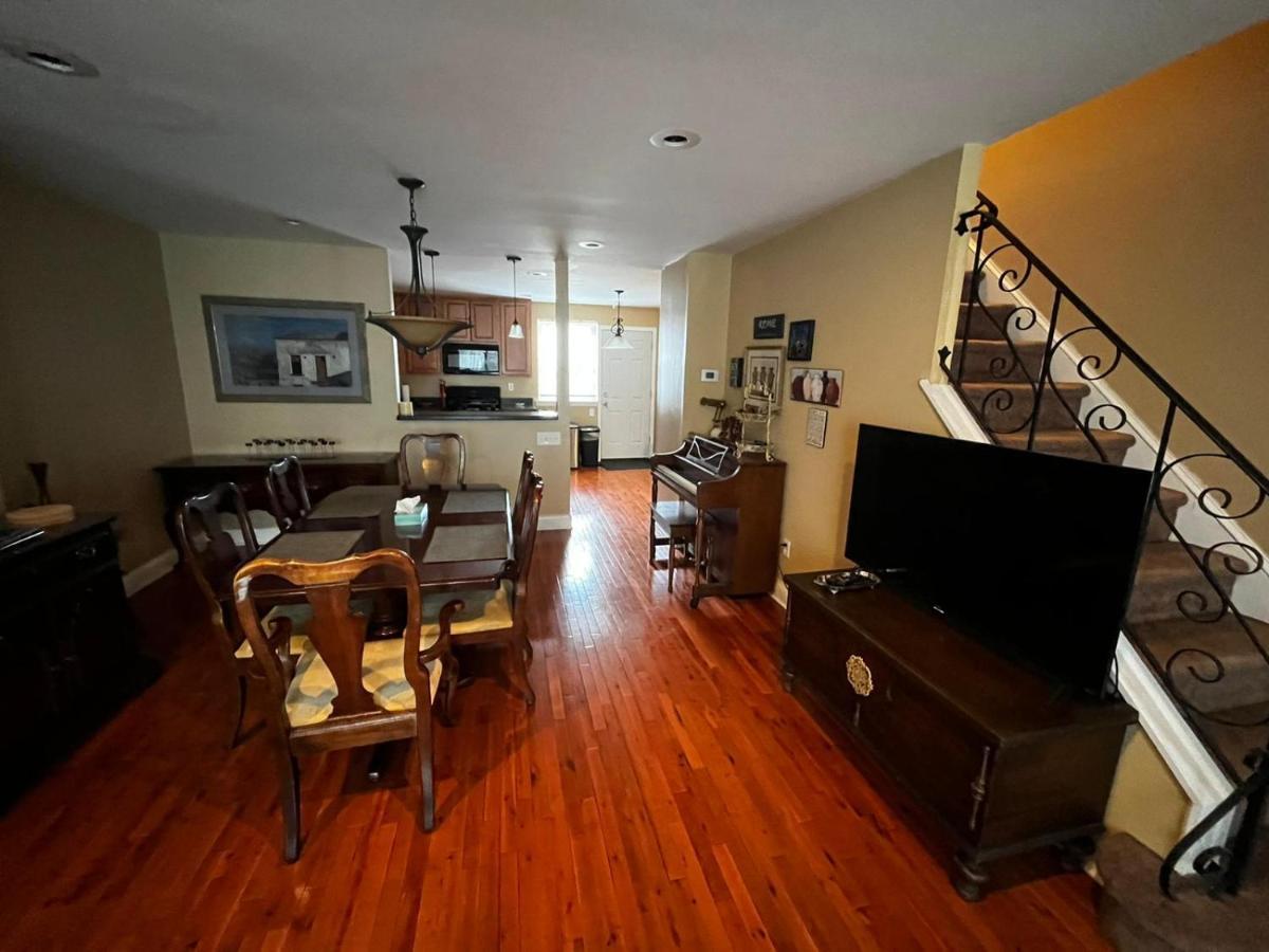 Tuscany 2900 - Classic Italian Style 3Br W Parking Near Airport 费城 外观 照片
